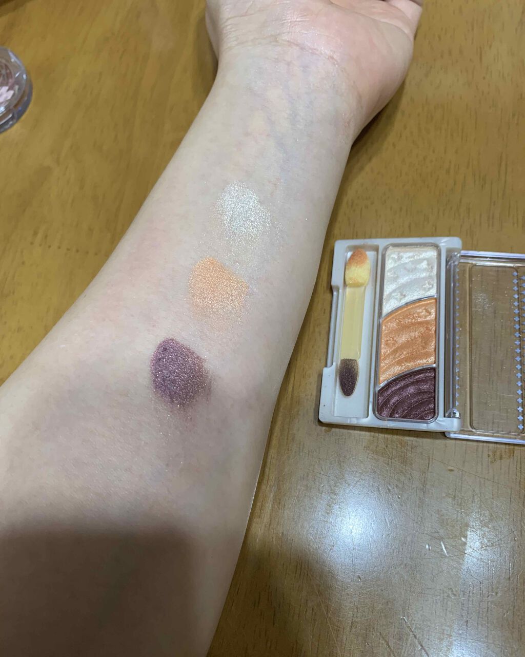トーンアップアイシャドウ/CEZANNE/アイシャドウパレットを使ったクチコミ(1枚目)