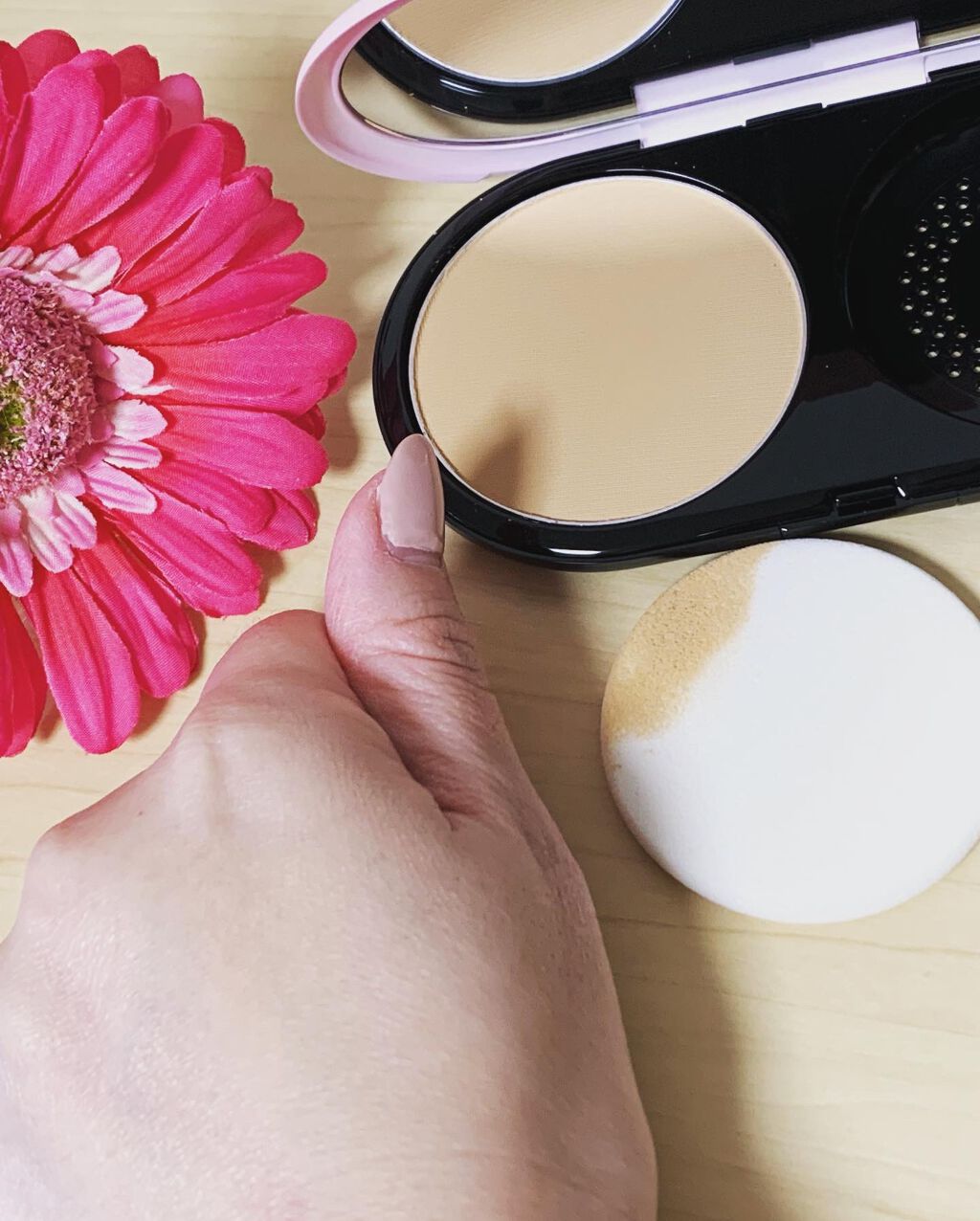 レフィル NC30 ライトフル C3ナチュラル シルク パウダー ファンデ MAC