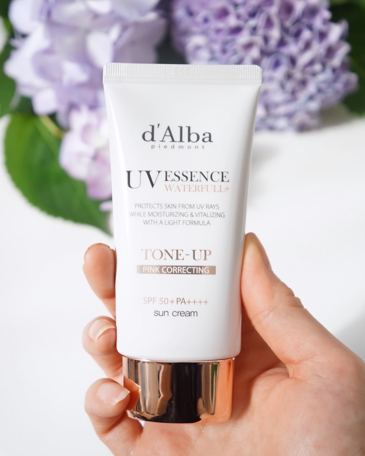 ウォータフルトーンアップサンクリーム/ダルバ/日焼け止めクリームを使ったクチコミ（2枚目）