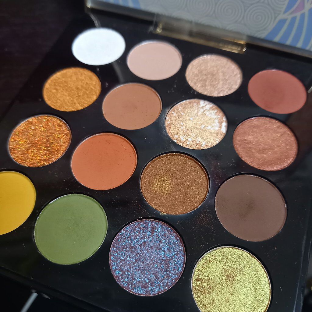 エクストラ ディメンション スキンフィニッシュ/M・A・C/プレストパウダーを使ったクチコミ（3枚目）