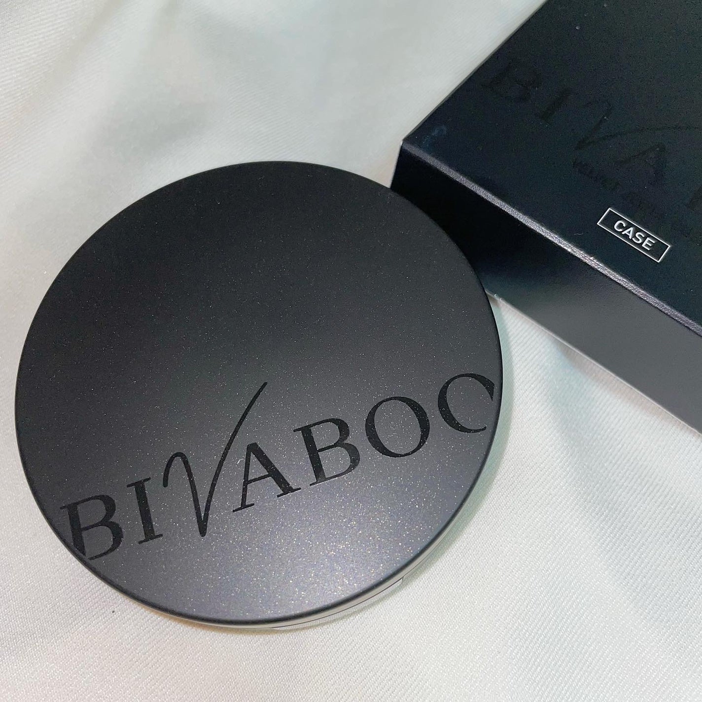 ベルベットジュエルクッション/BIVABOO/クッションファンデーションを使ったクチコミ(1枚目)