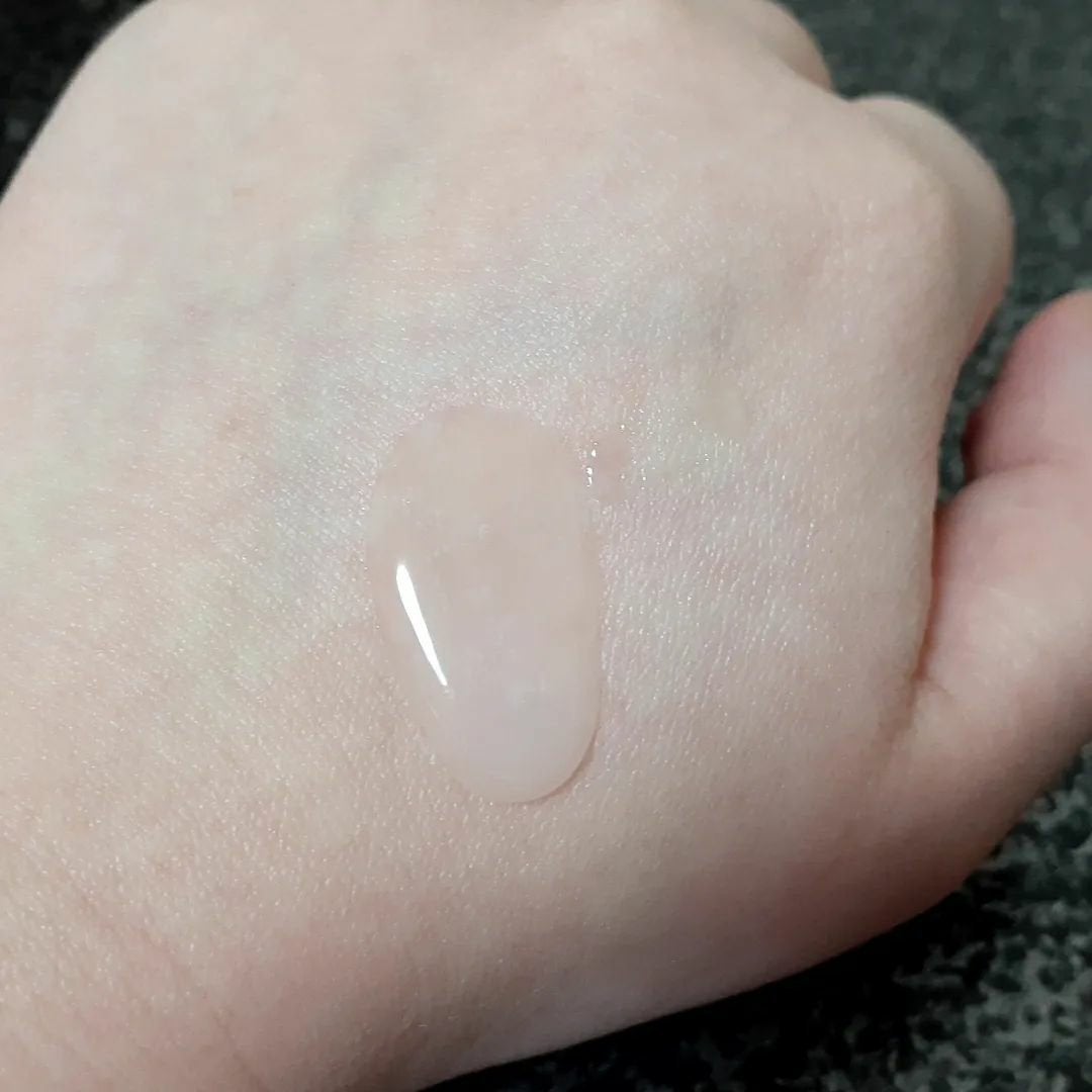 モイスチュアマイルドホワイトリンクルケア パーフェクトエッセンス/モイスチュアマイルド ホワイト/オールインワン化粧品を使ったクチコミ(5枚目)