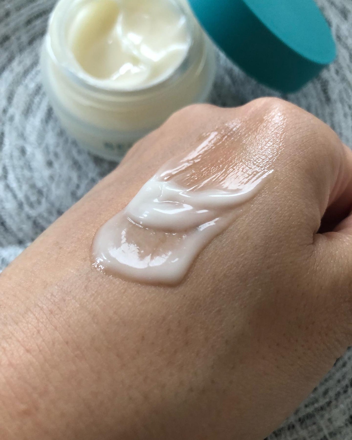 アロマスリーピングマスク/BERYLLUS/洗い流すパック・マスクを使ったクチコミ(4枚目)