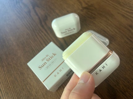 エアリーフィットサンスティック/KAHI/日焼け止めスティックを使ったクチコミ(2枚目)