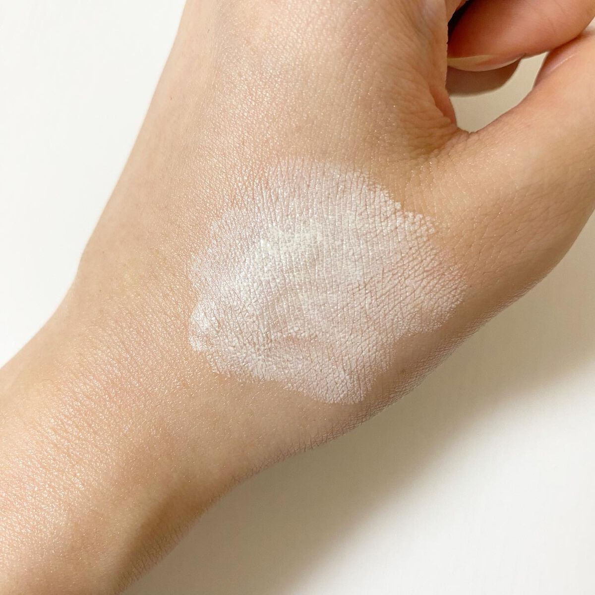 エッグサンクッション/wooliliwoo/日焼け止めローションを使ったクチコミ（3枚目）