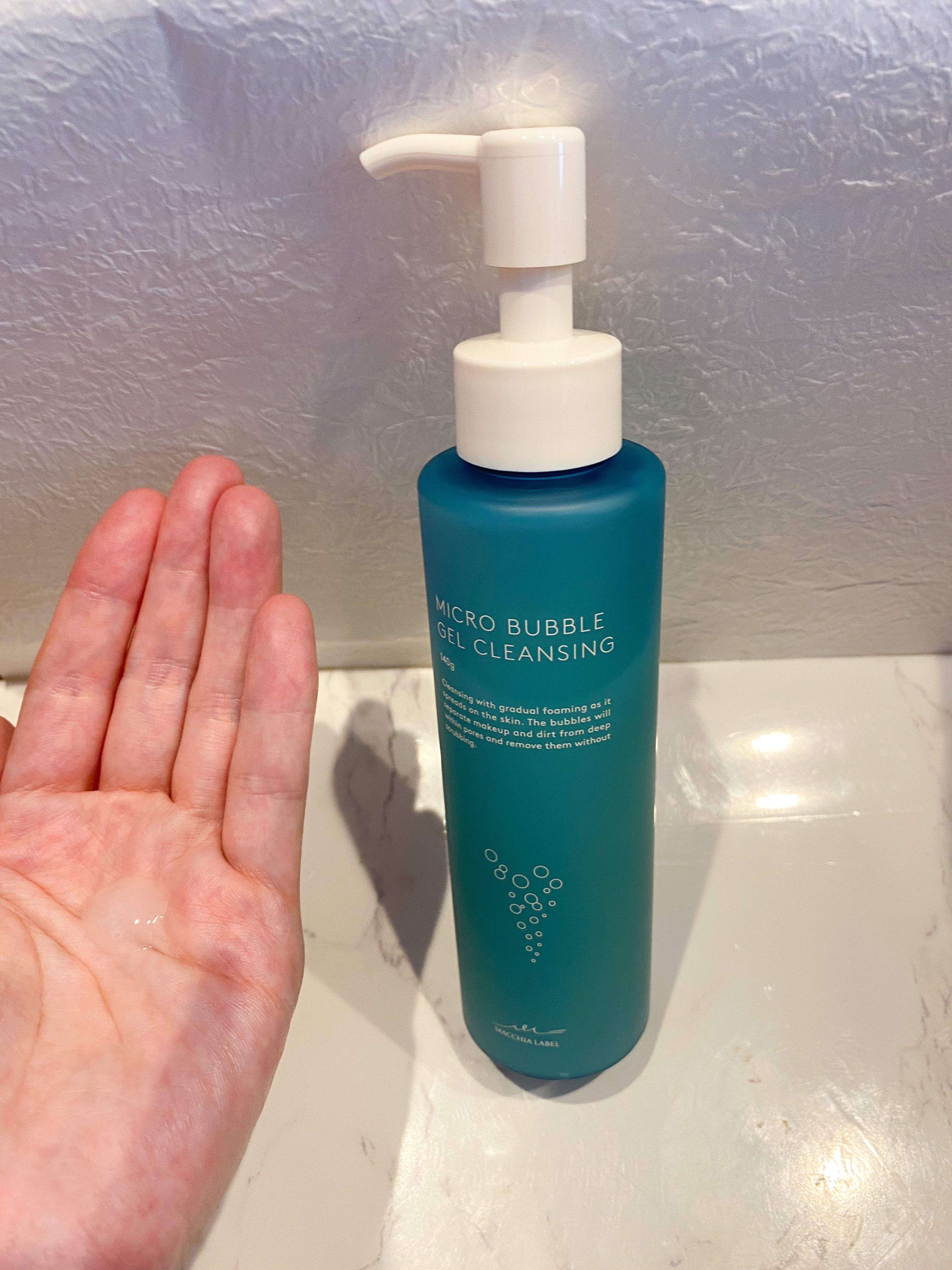 マイクロバブルジェルクレンジング/Macchia Label/クレンジングジェルを使ったクチコミ（2枚目）