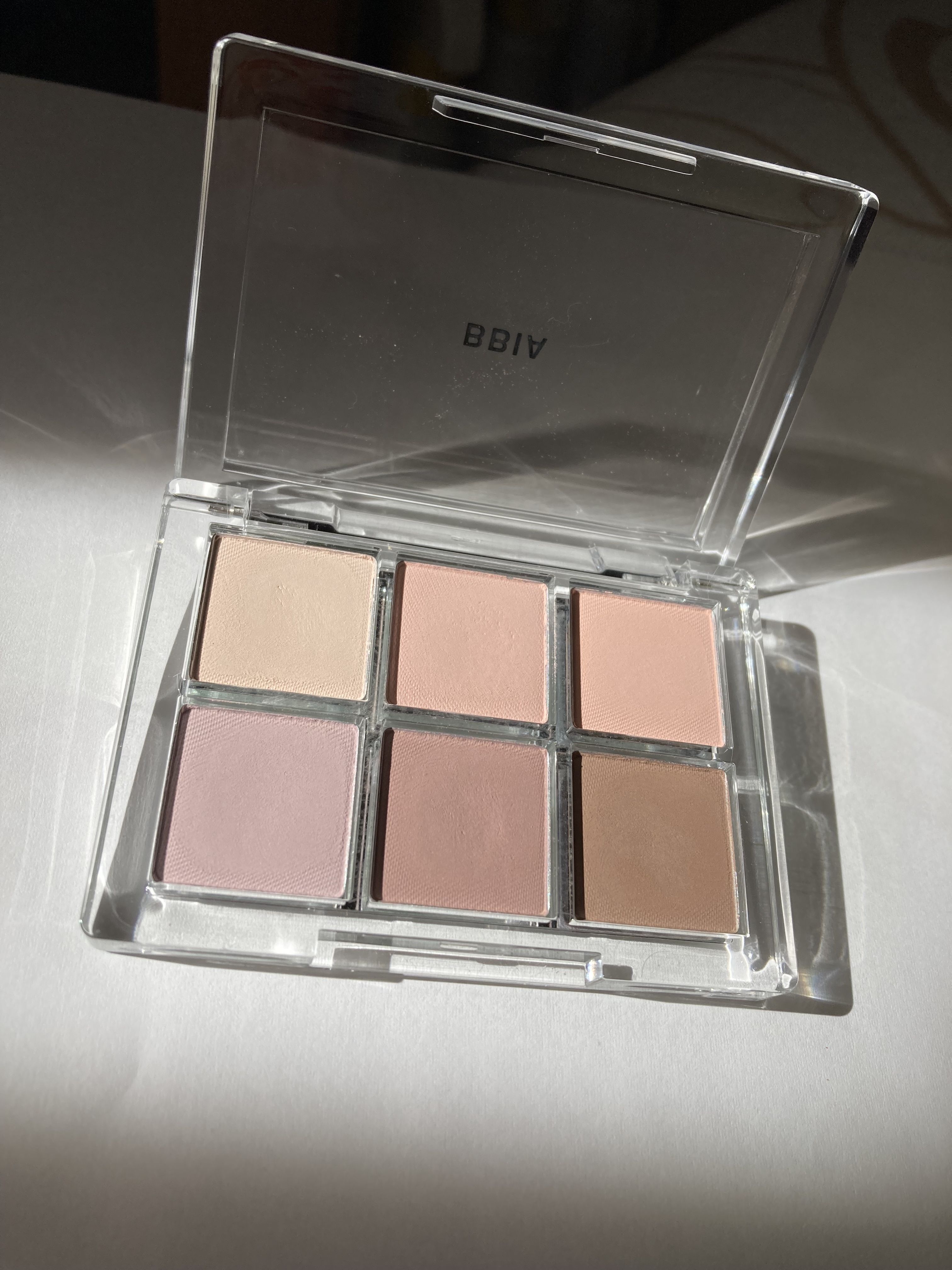 レディートゥーウェアアイパレット 06 クールスタンダード/BBIA/アイシャドウパレットを使ったクチコミ（3枚目）