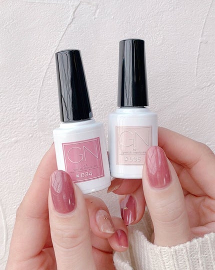 aiainail_@セルフネイル on LIPS 「⌇#ジーエヌマニキュアでピンクなキラキラ春ネイル
こんばん..」(3枚目)