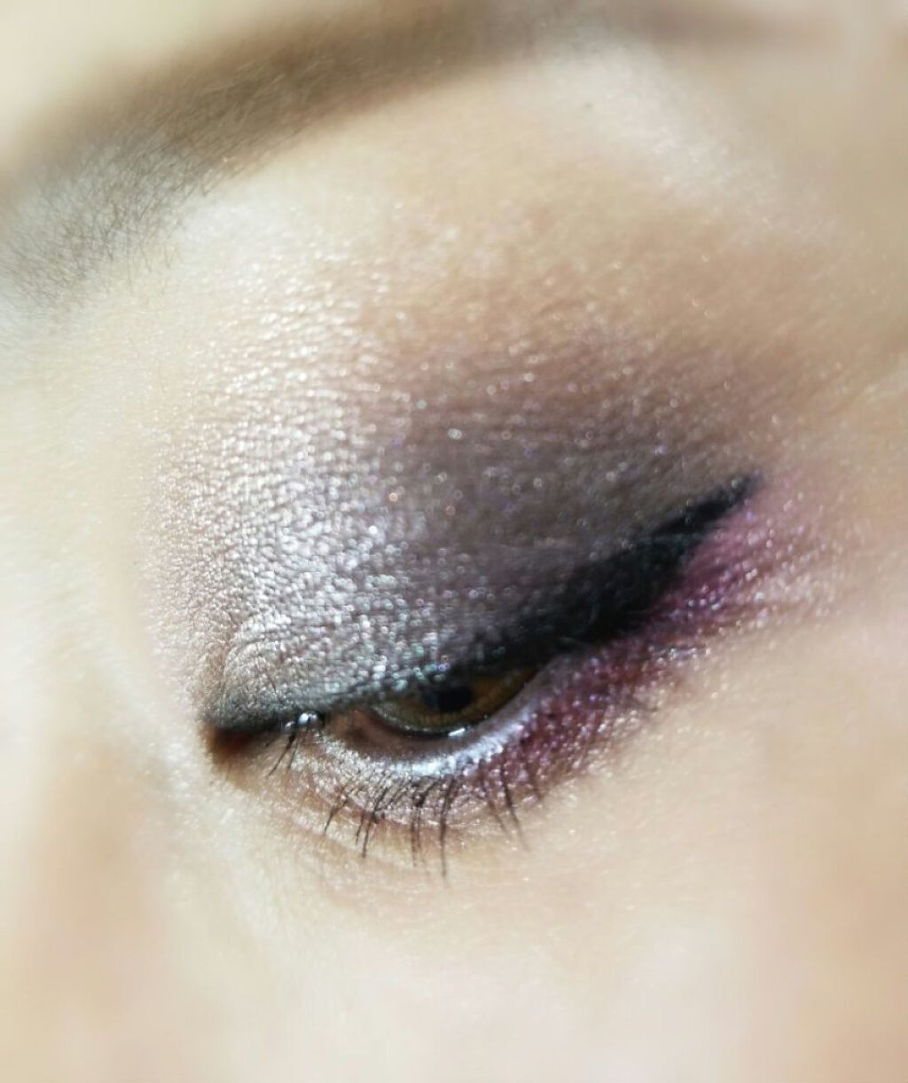 クロマティックス - ウメツイスト/shu uemura/アイシャドウパレットを使ったクチコミ（3枚目）