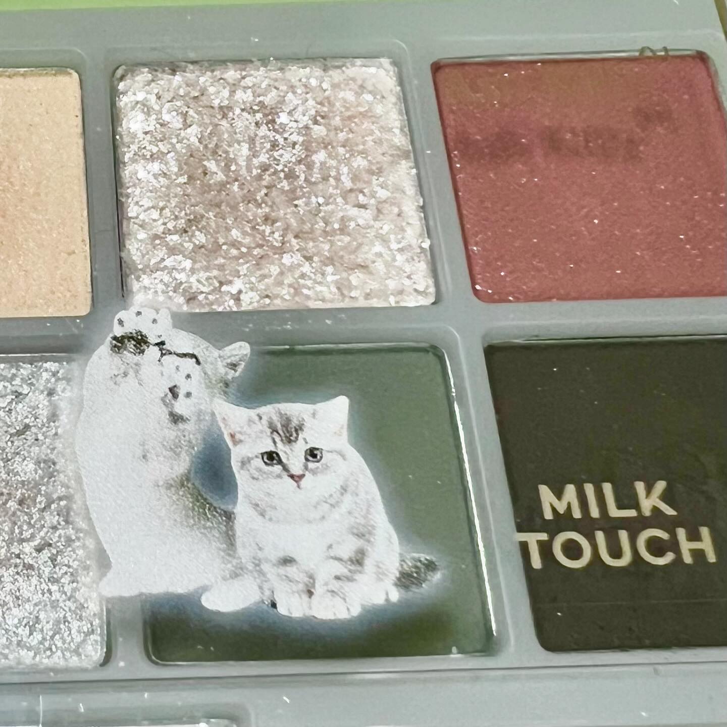 ビーマイベストフレンズハウスパレット 02 Rosy Bunny/Milk Touch/アイシャドウパレットを使ったクチコミ（3枚目）