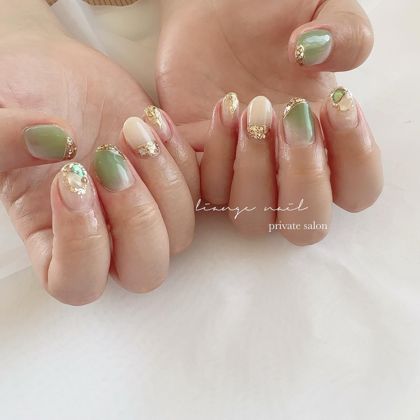 #ネイル,#大人ニュアンスネイル,#ニュアンスネイル,#ジェルネイル,#ミラーネイル,#シェルネイル,#春ネイルのネイルデザイン