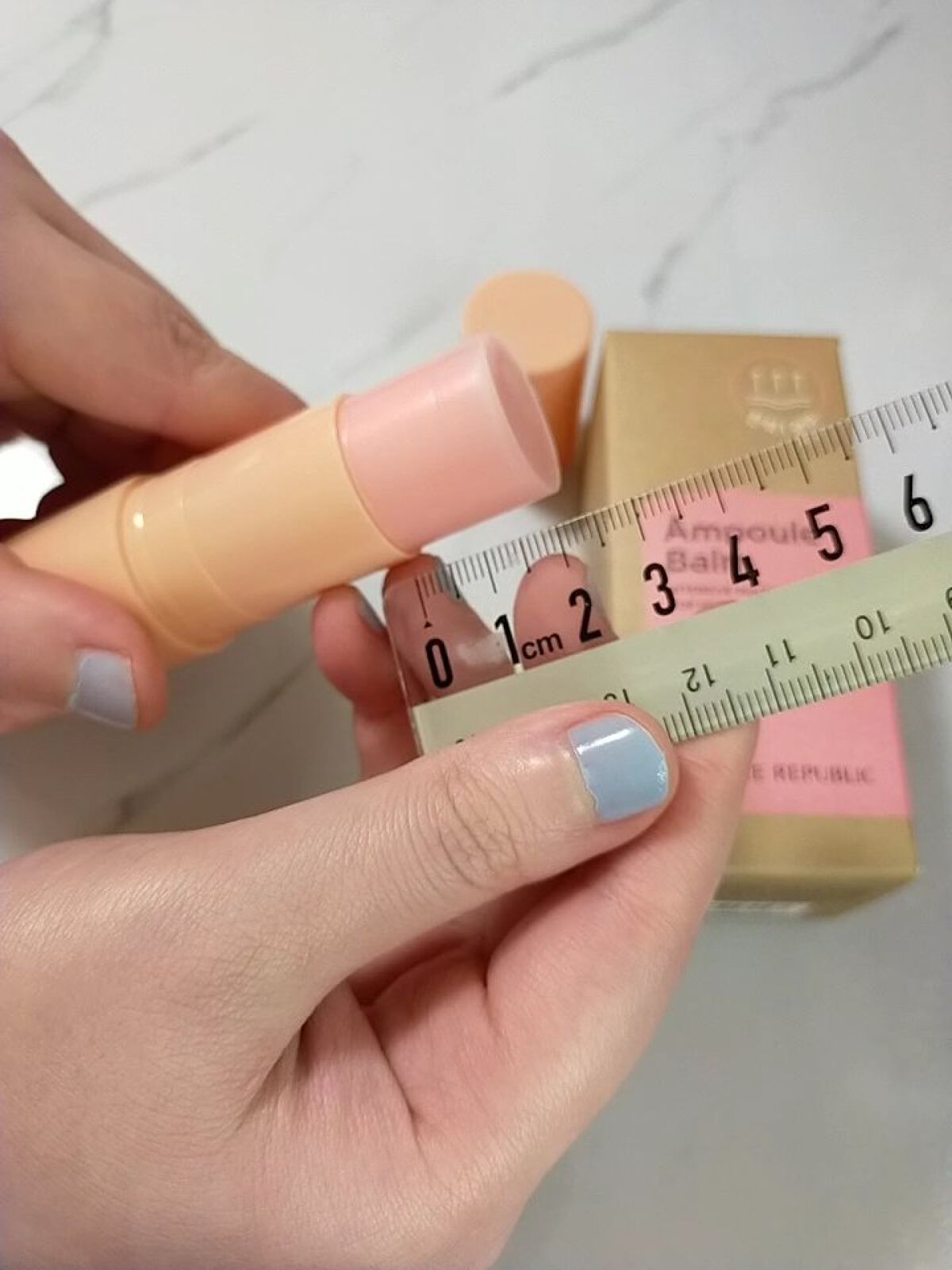 スティック美容液(コラーゲン)/ネイチャーリパブリック/フェイスバームを使ったクチコミ（3枚目）