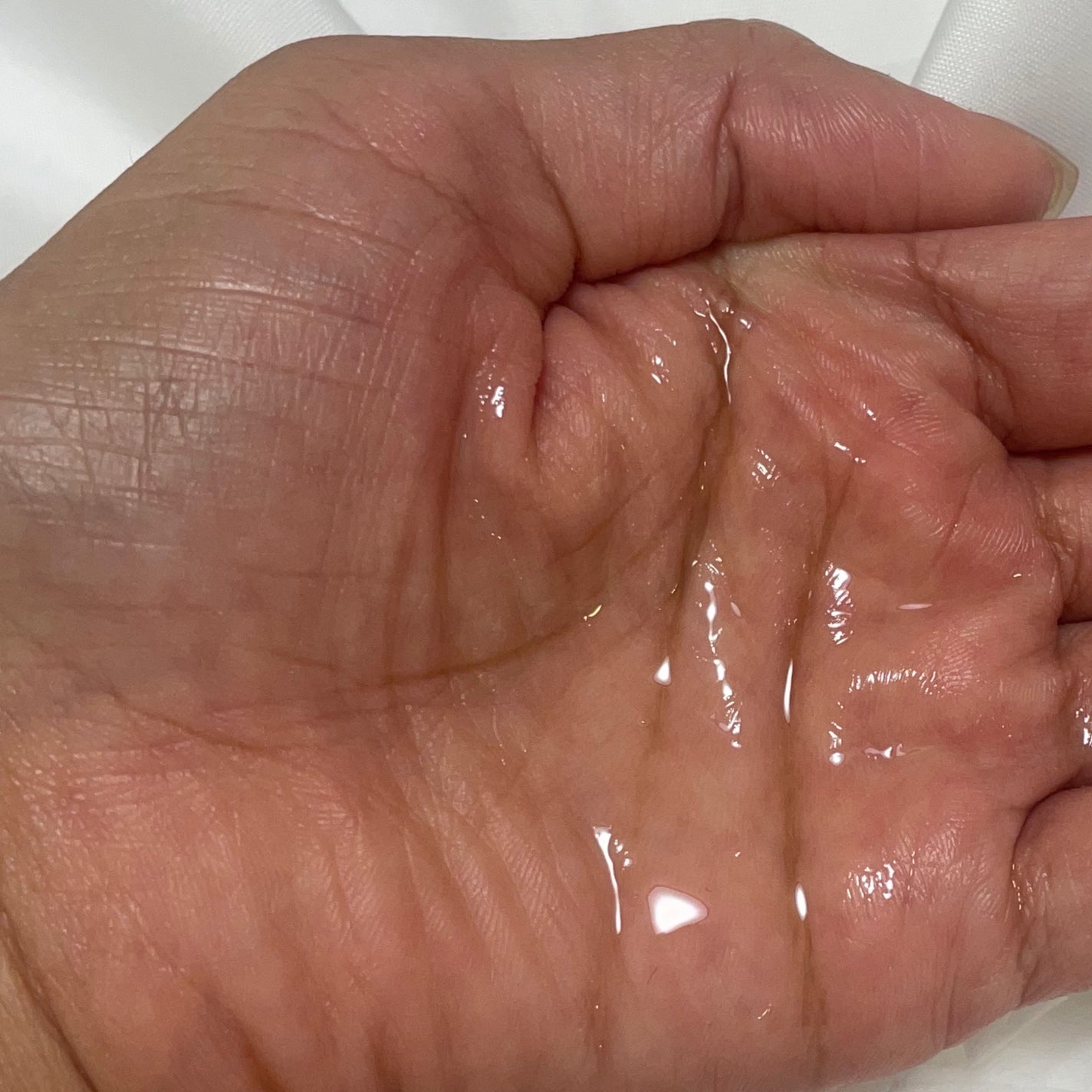 ほみこ on LIPS 「テクスチャーはオイルとは思えないほど軽くて爽やかで、スッキリし..」(2枚目)