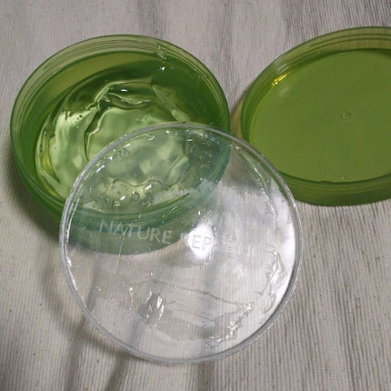 マイルド&モイスチャーアロエジェル/ネイチャーリパブリック/ボディローションを使ったクチコミ(2枚目)