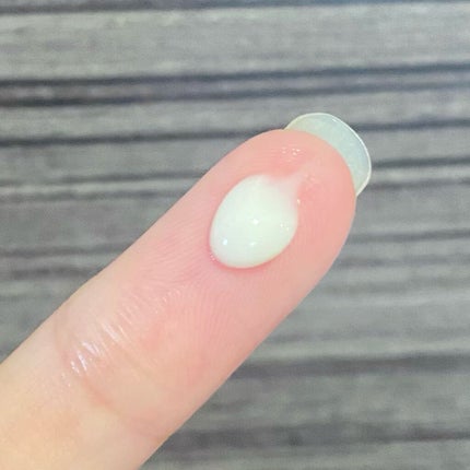 エリクシール ホワイト エンリッチド リンクルホワイトクリーム/エリクシール/アイケア・アイクリームを使ったクチコミ(3枚目)