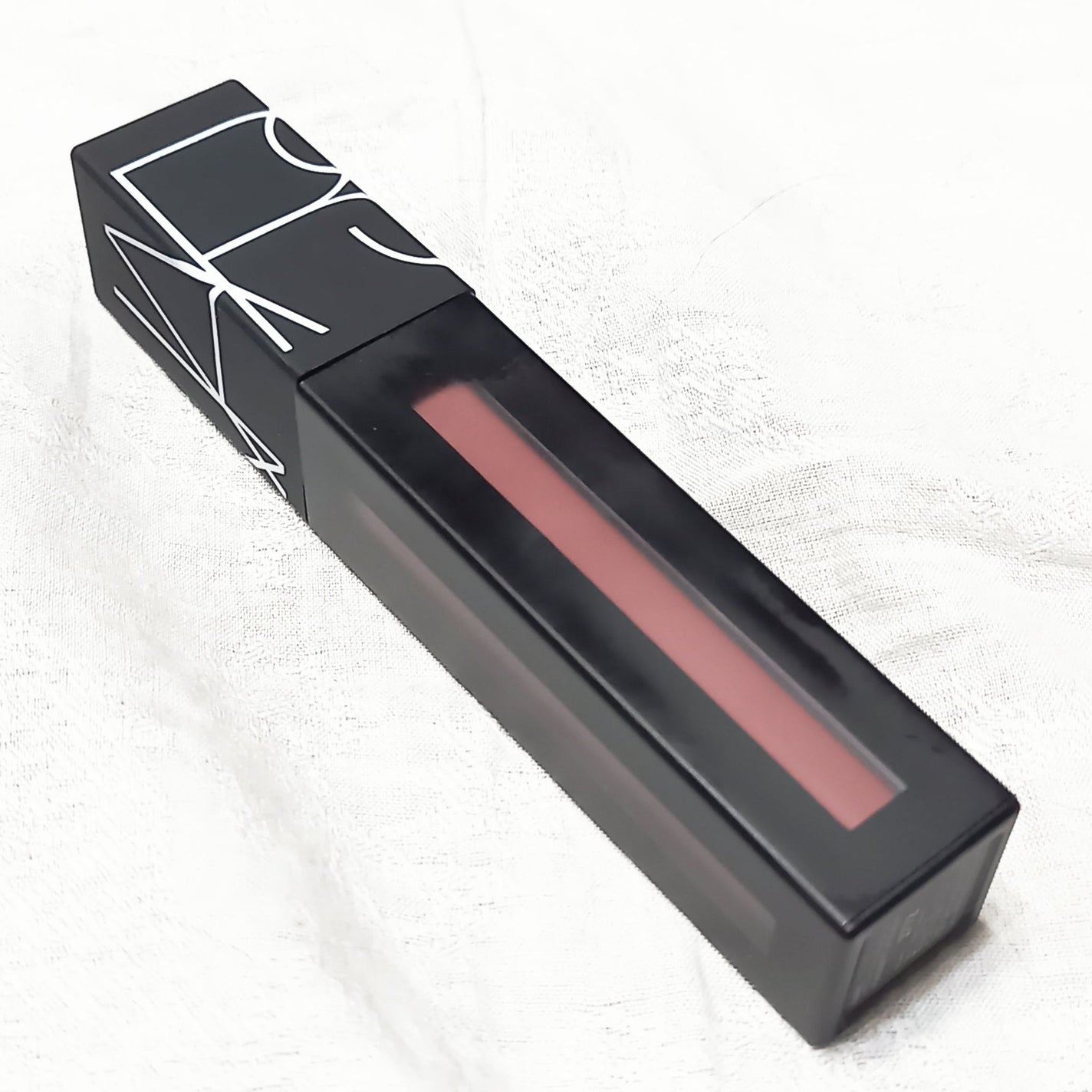 パワーマットリップピグメント/NARS/口紅を使ったクチコミ(2枚目)