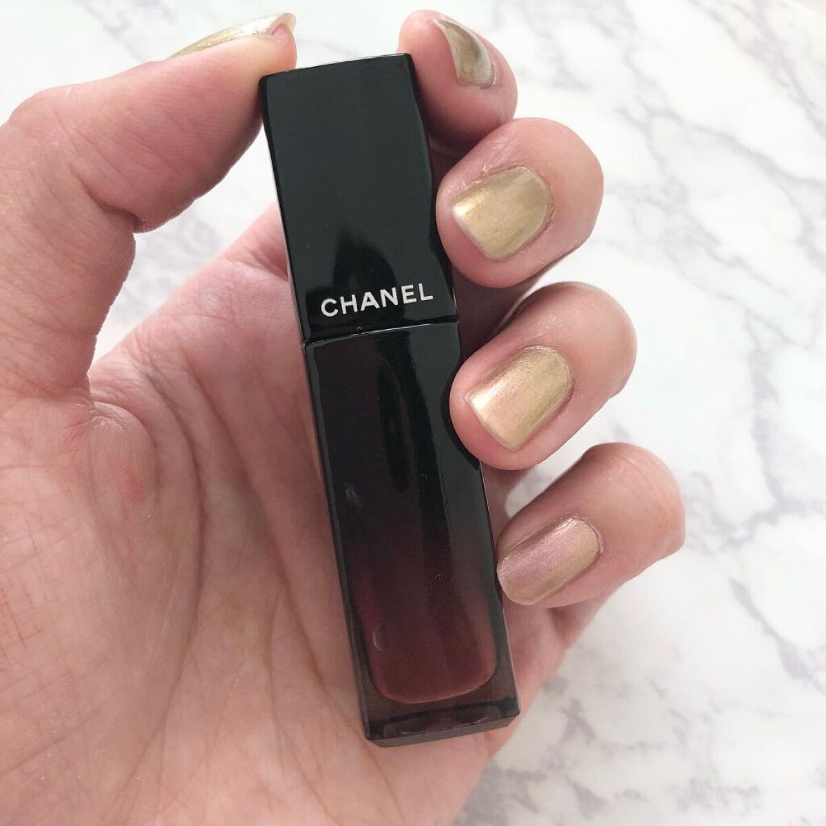 シャネル ルージュ アリュール ラック 84 ローズ アンビギュ　スウォッチ有り シャネル CHANEL ルージュアリュールラック　#84 ローズピンクカラー！