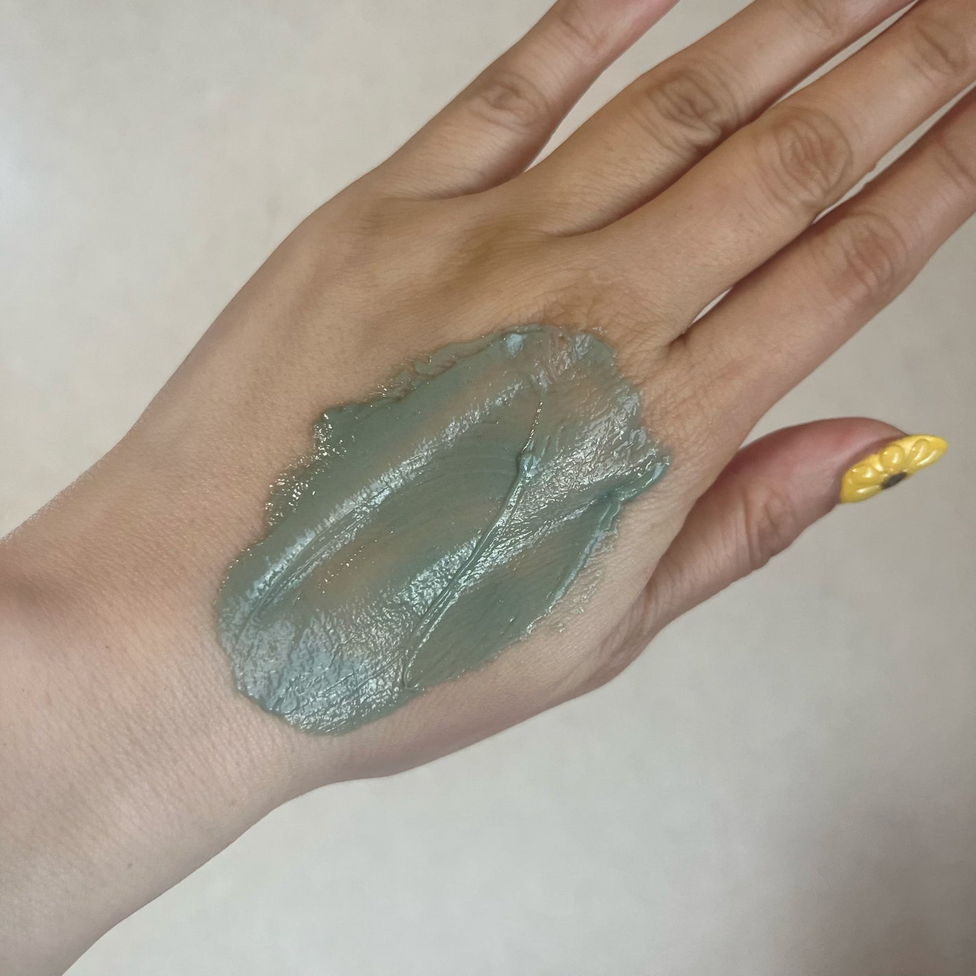 毛穴クレイパック/LLL/洗い流すパック・マスクを使ったクチコミ(3枚目)