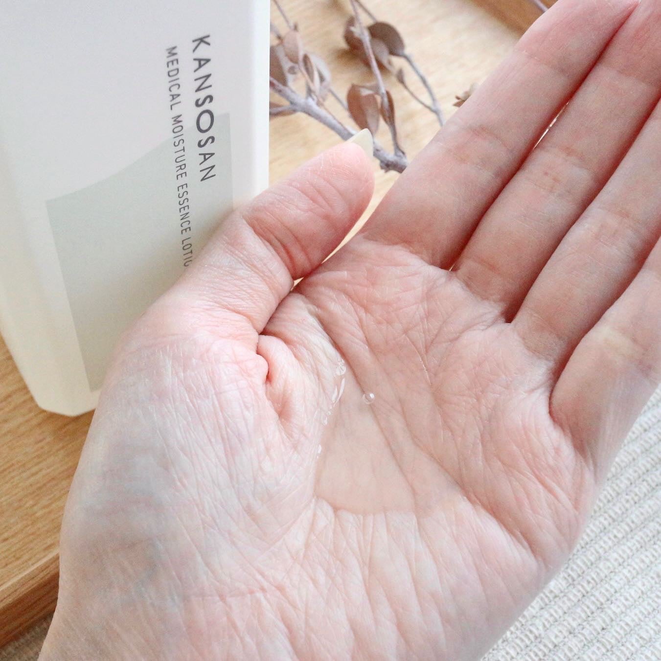 乾燥さん 薬用しっとり化粧液【医薬部外品】/乾燥さん/オールインワン化粧品を使ったクチコミ(5枚目)