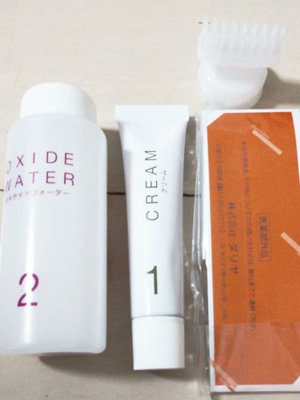 パルティ ナチュラルブリーチのクチコミ「髪色を部分的に明るくしたかったので、セルフカラーリングをしました
【使った商品】
パルティ .....」(2枚目)