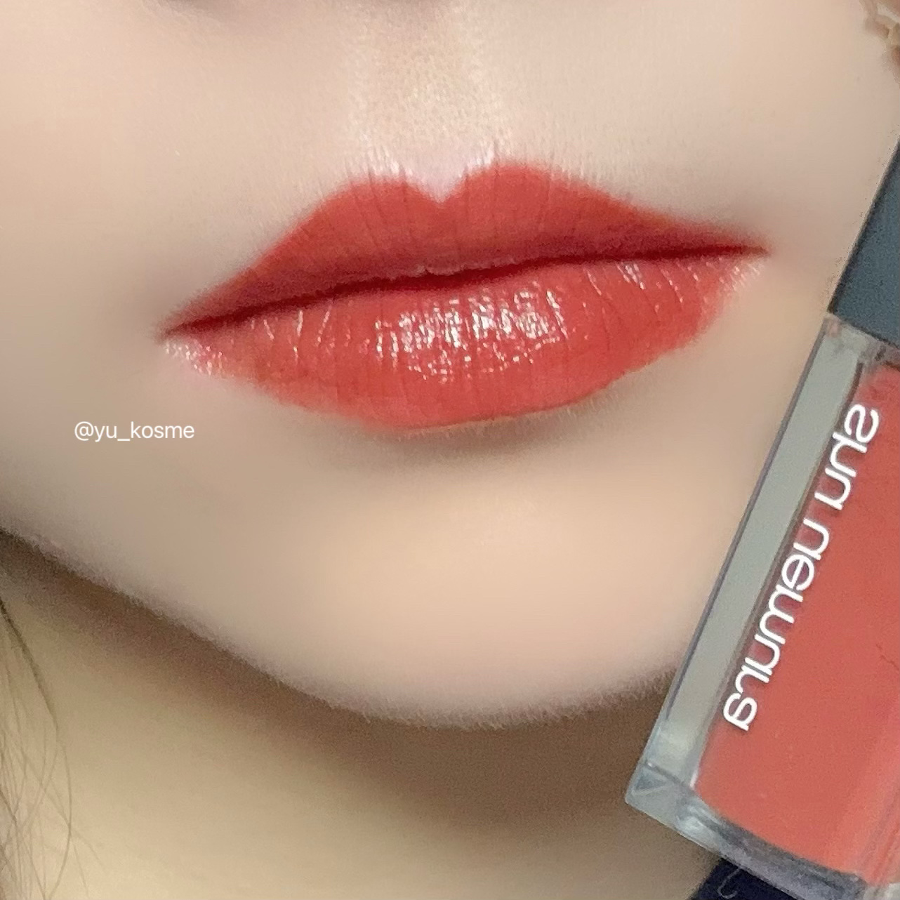 （旧）キヌルージュ クリーム BR793 ウェザーブラウン（限定）/shu uemura/口紅を使ったクチコミ（3枚目）