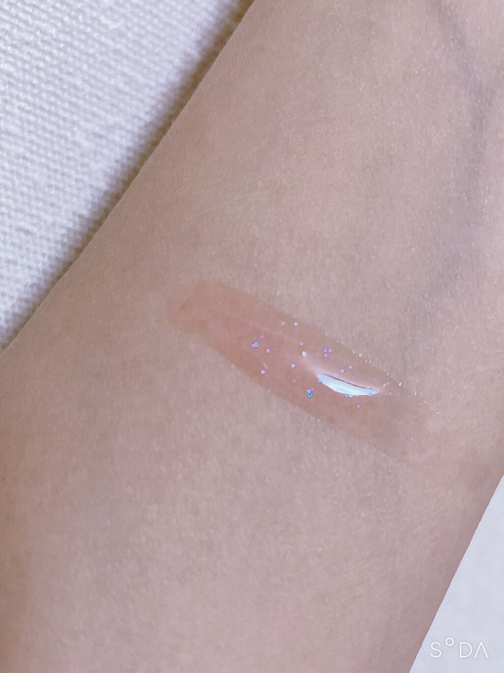 WATER LIGHT LIP GLOSS/DAIMANPU/リップグロスを使ったクチコミ(4枚目)