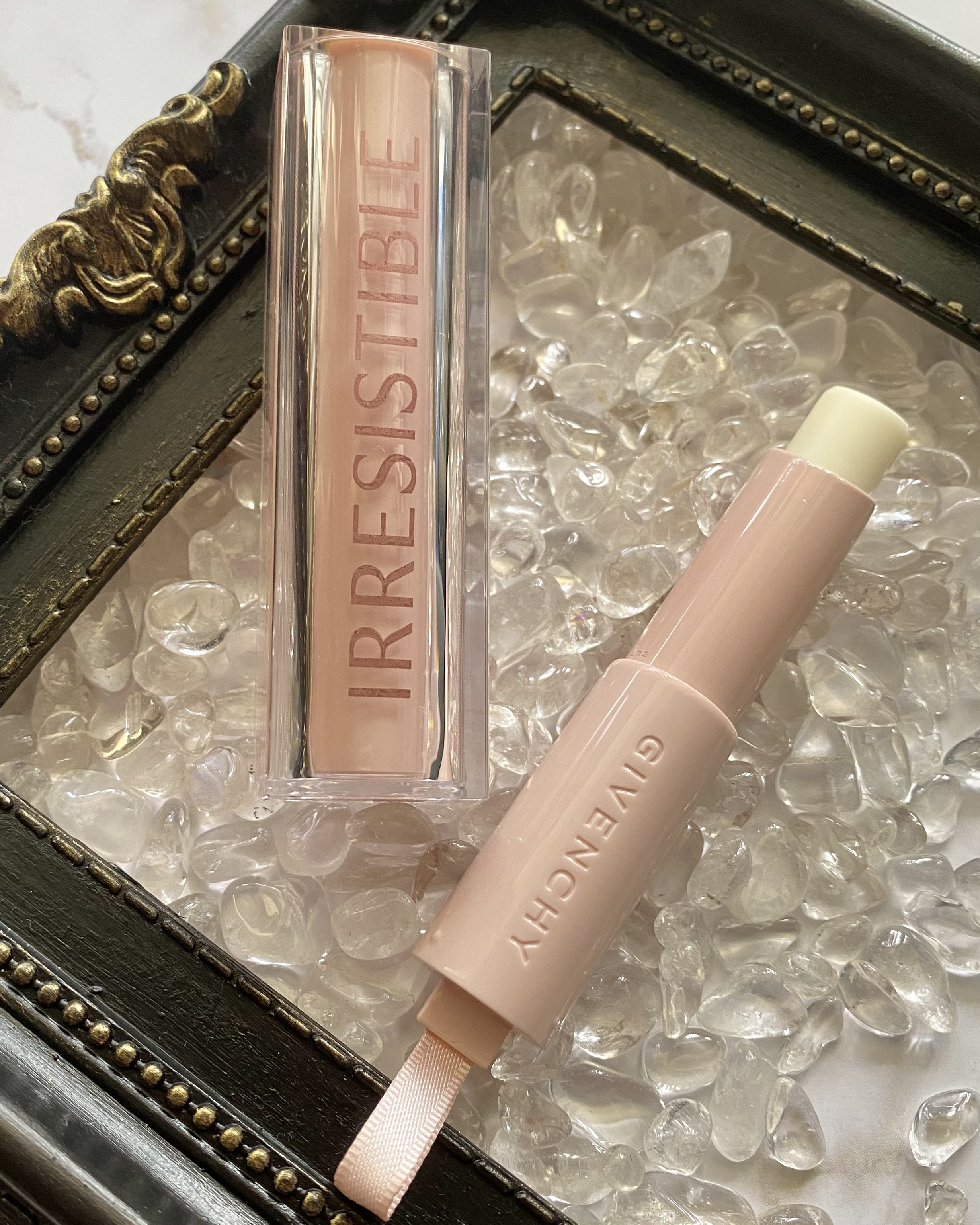 プリズム・リーブル・スキンケアリング・コンシーラー N95/GIVENCHY/リキッドコンシーラーを使ったクチコミ（2枚目）