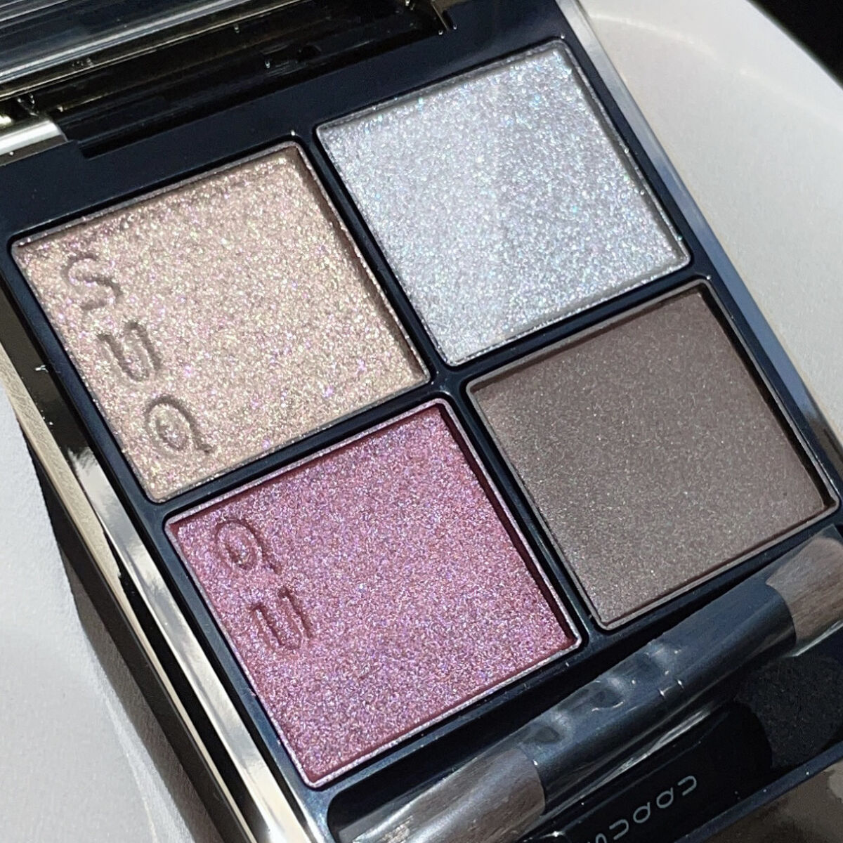 シグニチャー カラー アイズ/SUQQU/アイシャドウパレットを使ったクチコミ（3枚目）