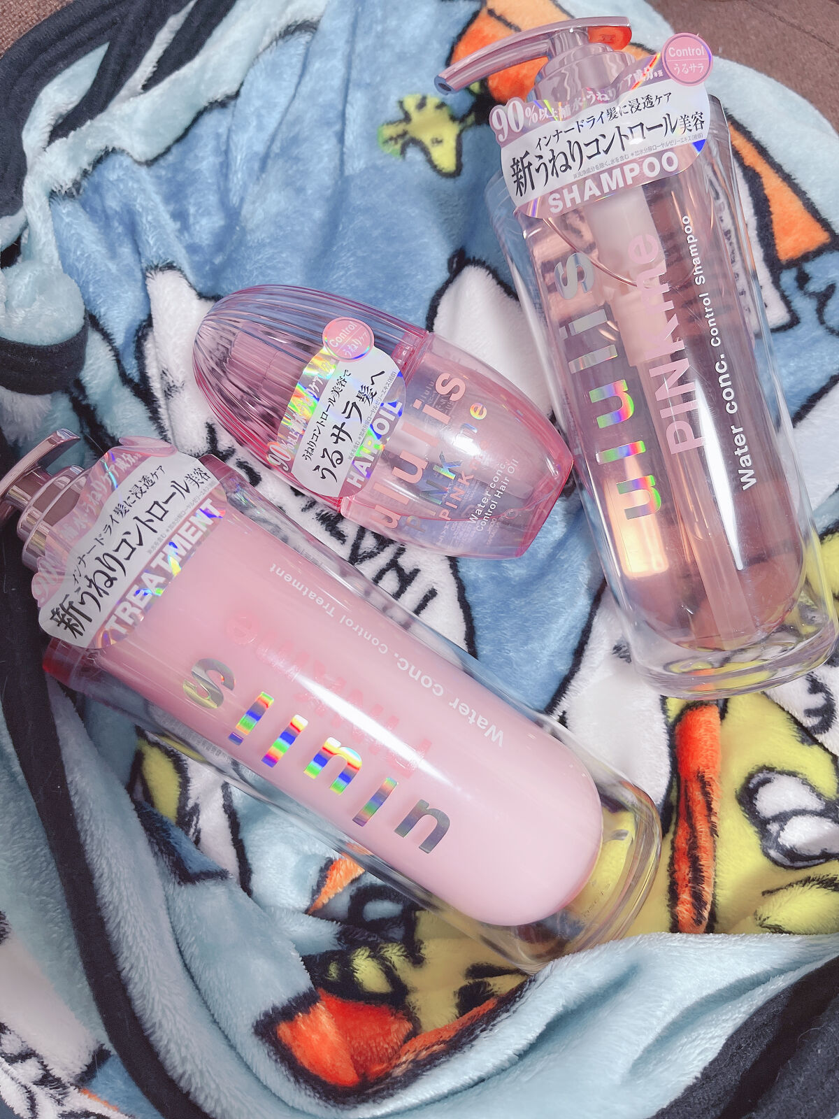 ウォーターコンク モイスト ヘアオイル (桜ver.)/ululis/ヘアオイルを使ったクチコミ（1枚目）