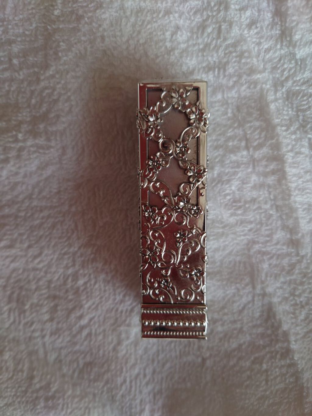 ルージュ マイドレス 05 ruby earrings/JILL STUART/口紅を使ったクチコミ（2枚目）