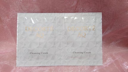 DECORTÉ AQ クレンジング クリームのクチコミ「コスメデコルテ AQ
クレンジング クリーム
香りが甘めで癒されるいい香りです😌
クリーム.....」(1枚目)
