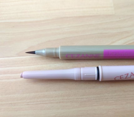 描くふたえアイライナー/CEZANNE/リキッドアイライナーを使ったクチコミ(3枚目)