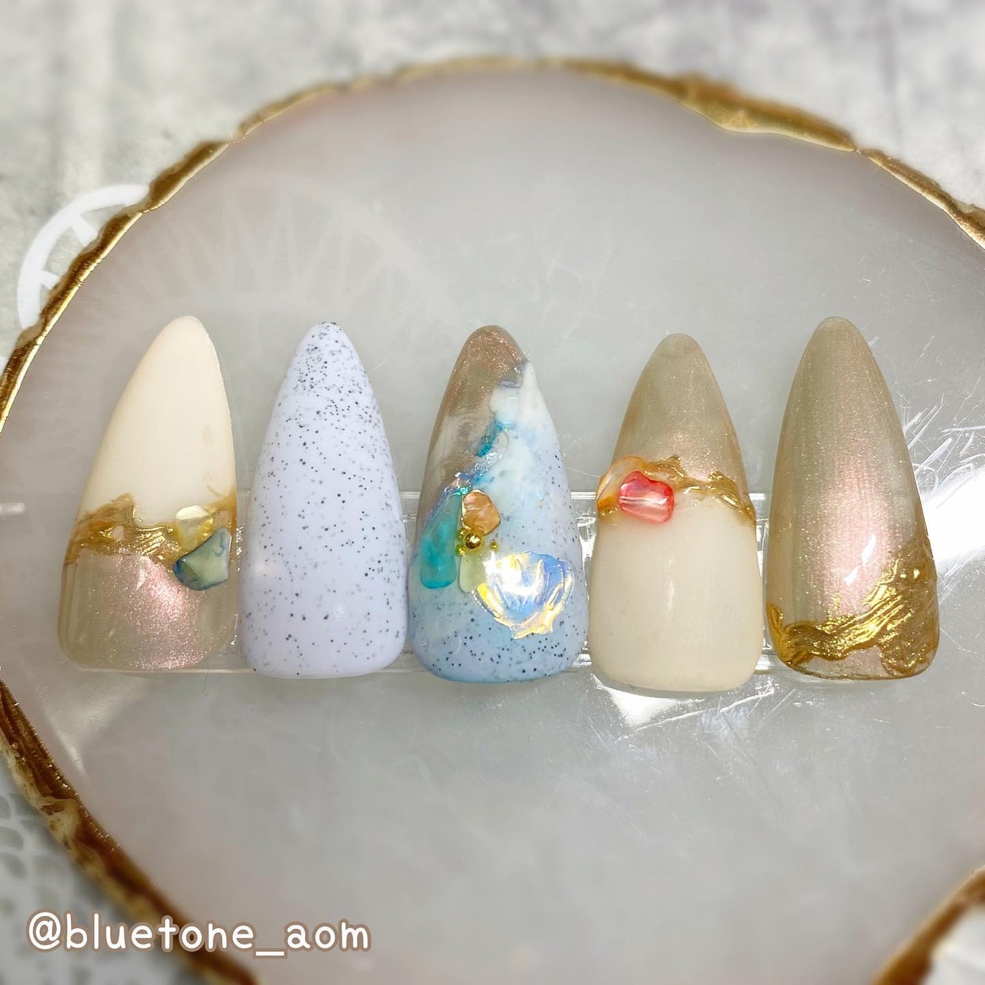 ジェルネイル(ライト対応)/セリア/ジェルネイルを使ったクチコミ(3枚目)