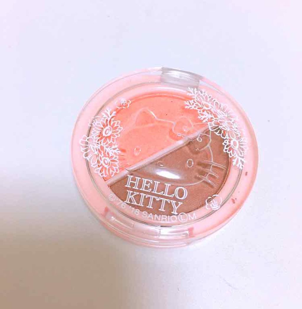 パウダーアイシャドウ ブルーミングキティ/DAISO/アイシャドウパレットを使ったクチコミ(1枚目)