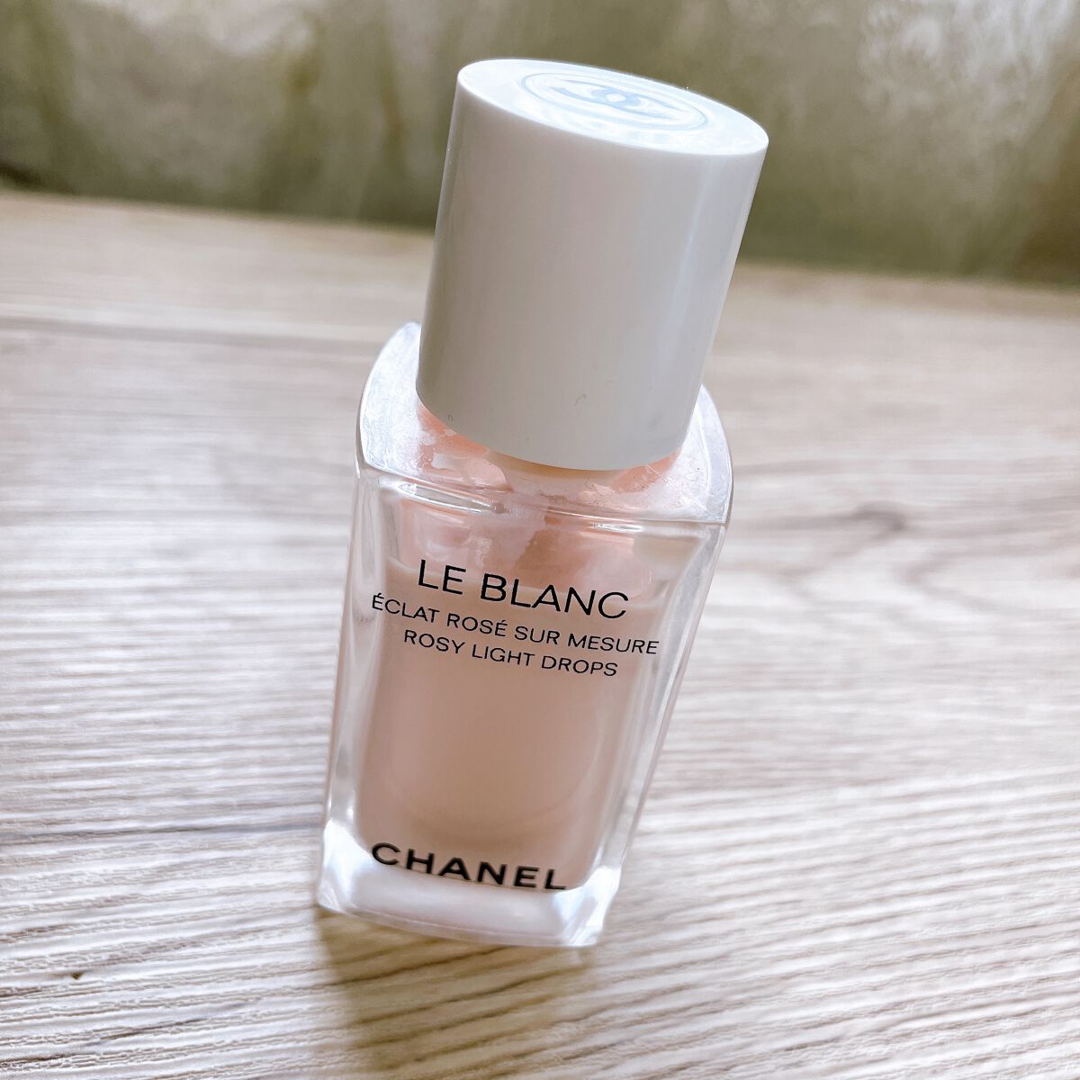 ル ブラン ロージー ドロップス/CHANEL/リキッドハイライトを使ったクチコミ（1枚目）