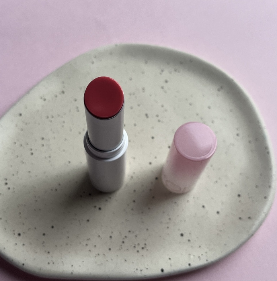 グラスティングメルティングバーム/rom&nd/リップバームを使ったクチコミ（1枚目）