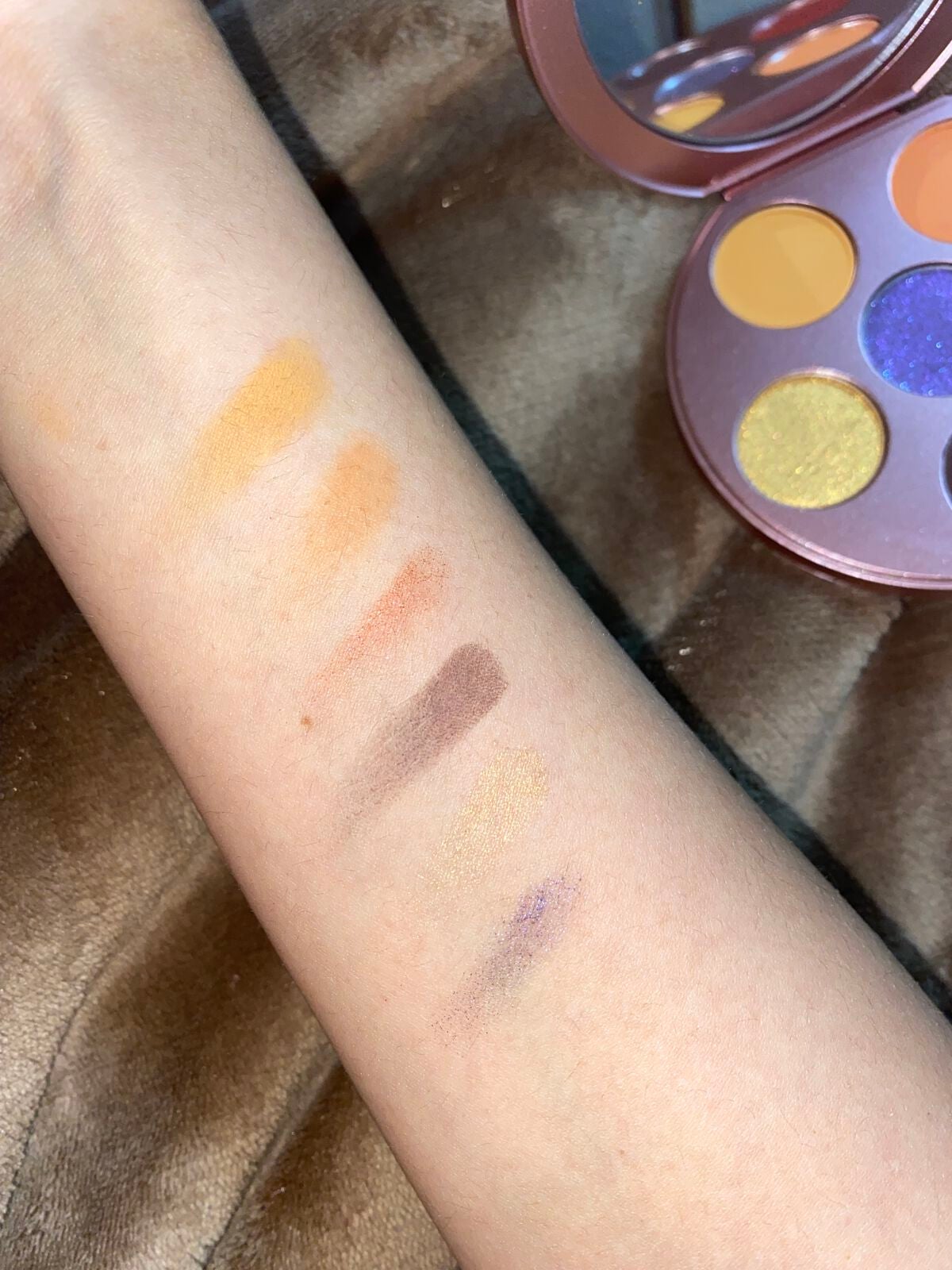 アイラブ サプライズ アイシャドウ パレット × 6/M・A・C/アイシャドウパレットを使ったクチコミ(4枚目)