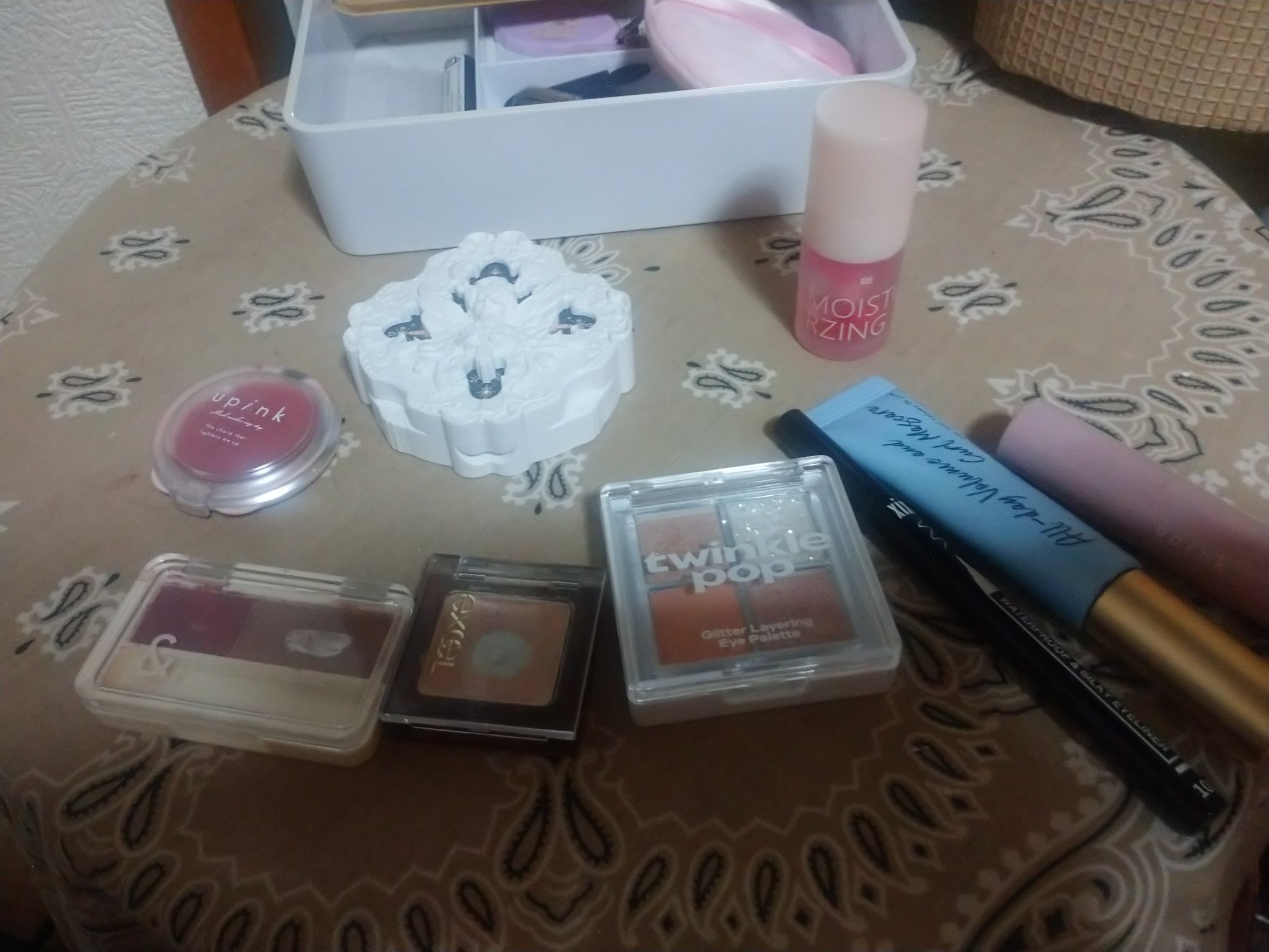 フリーダムリキッドファンデーション/xixi/リキッドファンデーションを使ったクチコミ（2枚目）