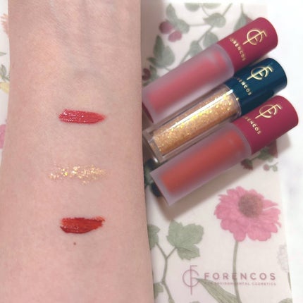 フォレンコス ヴィンテージフラワーガーデンセットのクチコミ「ヴィンテージフラワーガーデンセット🤍
◽︎リップティント2色💄
◽︎アイグリッター✨
◽︎アイ.....」(3枚目)