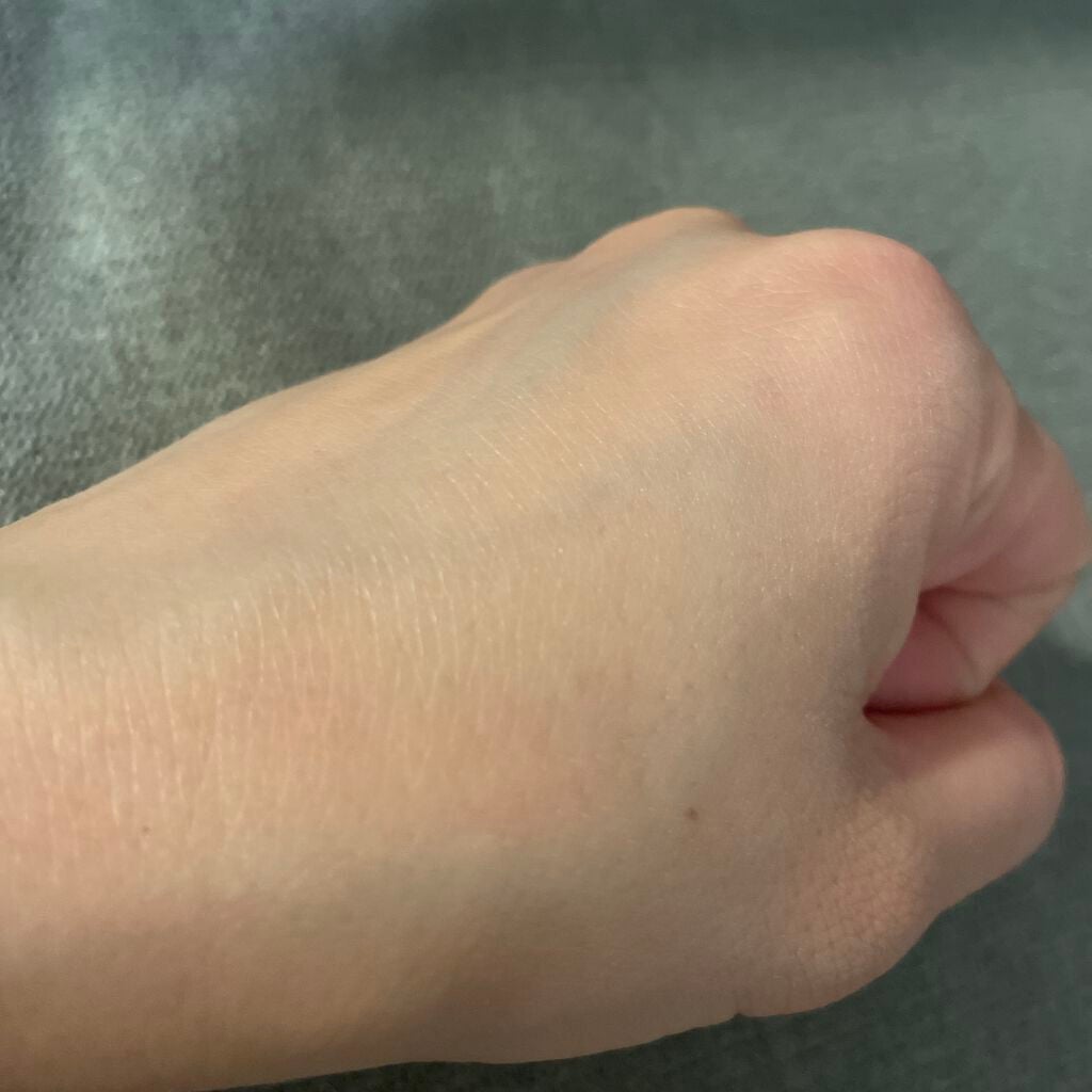 ブラン ディヴァン UV シールド/GIVENCHY/化粧下地を使ったクチコミ(3枚目)