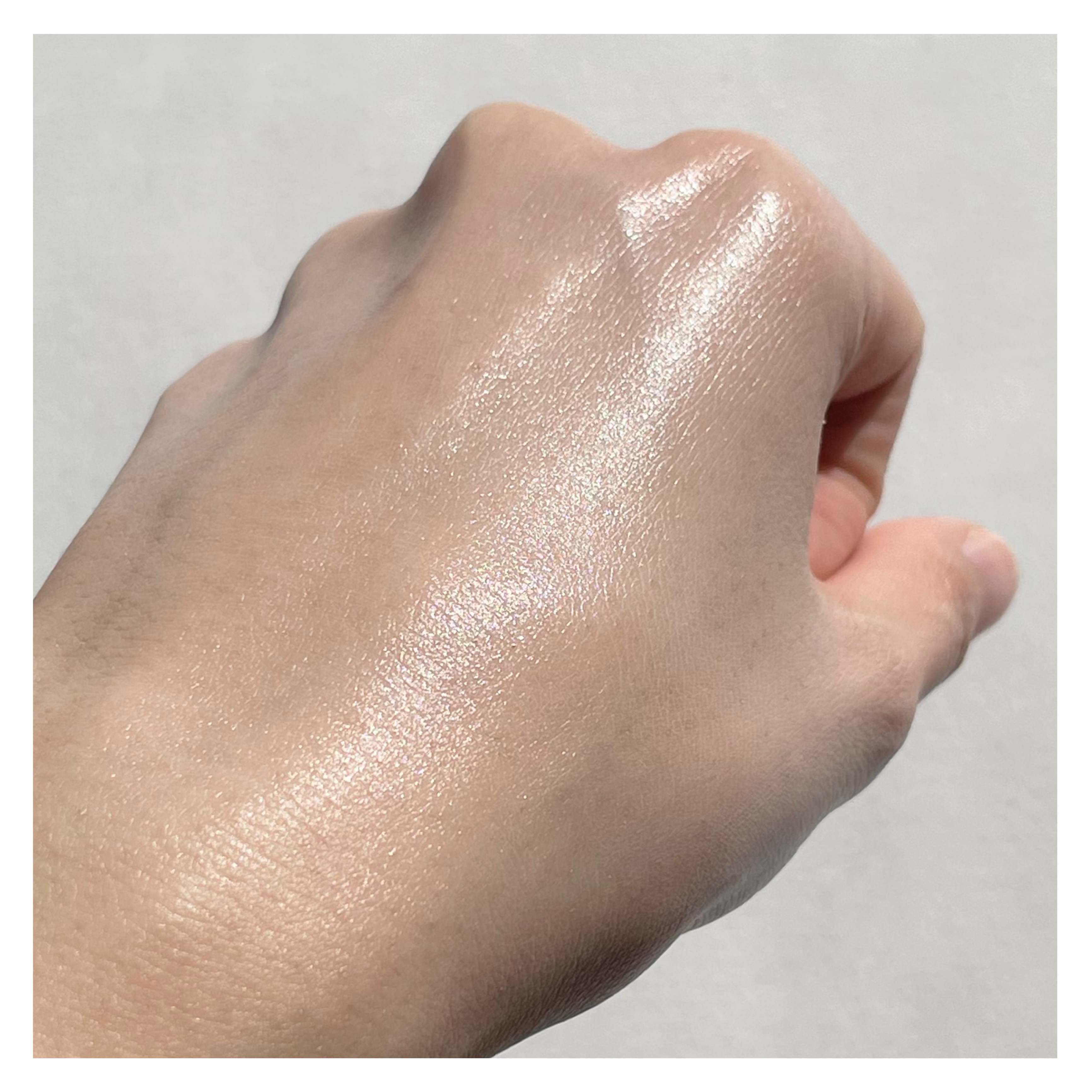 ライトリフレクティング　トーンアップヴェール/NARS/化粧下地を使ったクチコミ（3枚目）