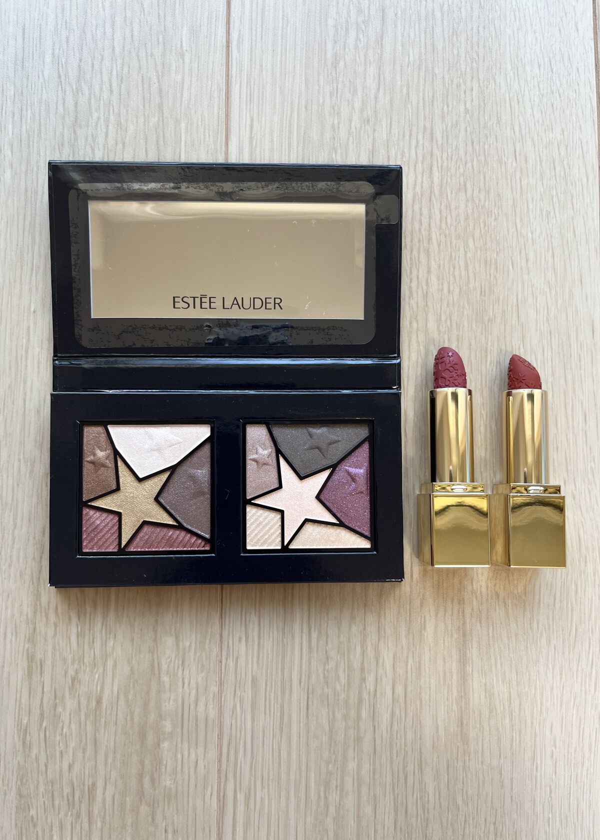 グッド アズ ゴールド 2022 /ESTEE LAUDER/メイクアップキットを使ったクチコミ（2枚目）