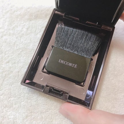 トランスルーセント セッティングパウダー/DECORTÉ/プレストパウダーを使ったクチコミ(3枚目)