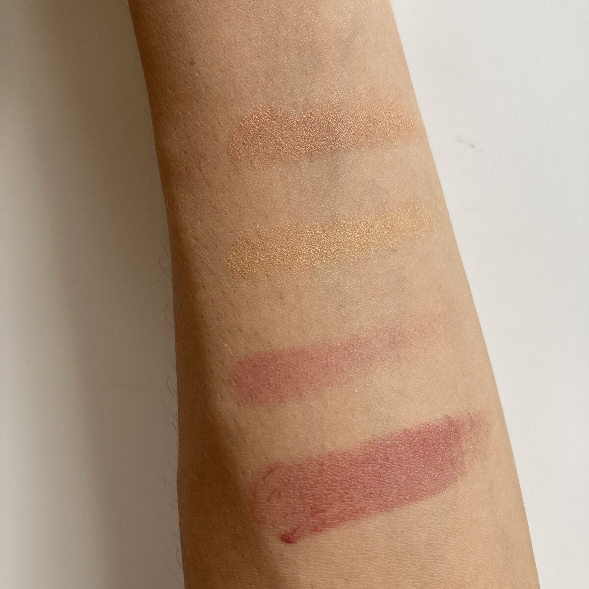 グローフリーダムパレットライジング X02 MELLIFLUOUS MOOD/THREE/クリームハイライトを使ったクチコミ（2枚目）