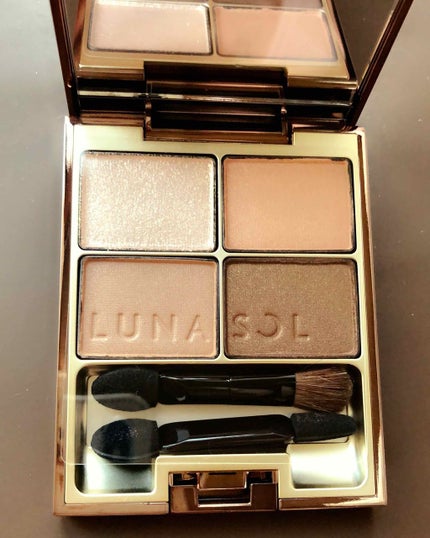 スキンモデリングアイズ/LUNASOL/アイシャドウパレットを使ったクチコミ(2枚目)