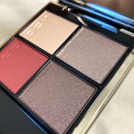 シグニチャー カラー アイズ/SUQQU/アイシャドウパレットを使ったクチコミ(4枚目)