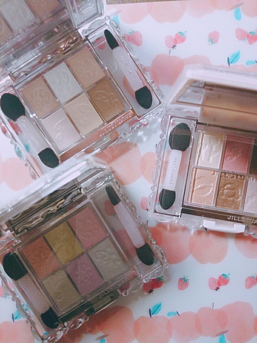 ヌードクチュールアイズ/JILL STUART/アイシャドウパレットを使ったクチコミ（3枚目）