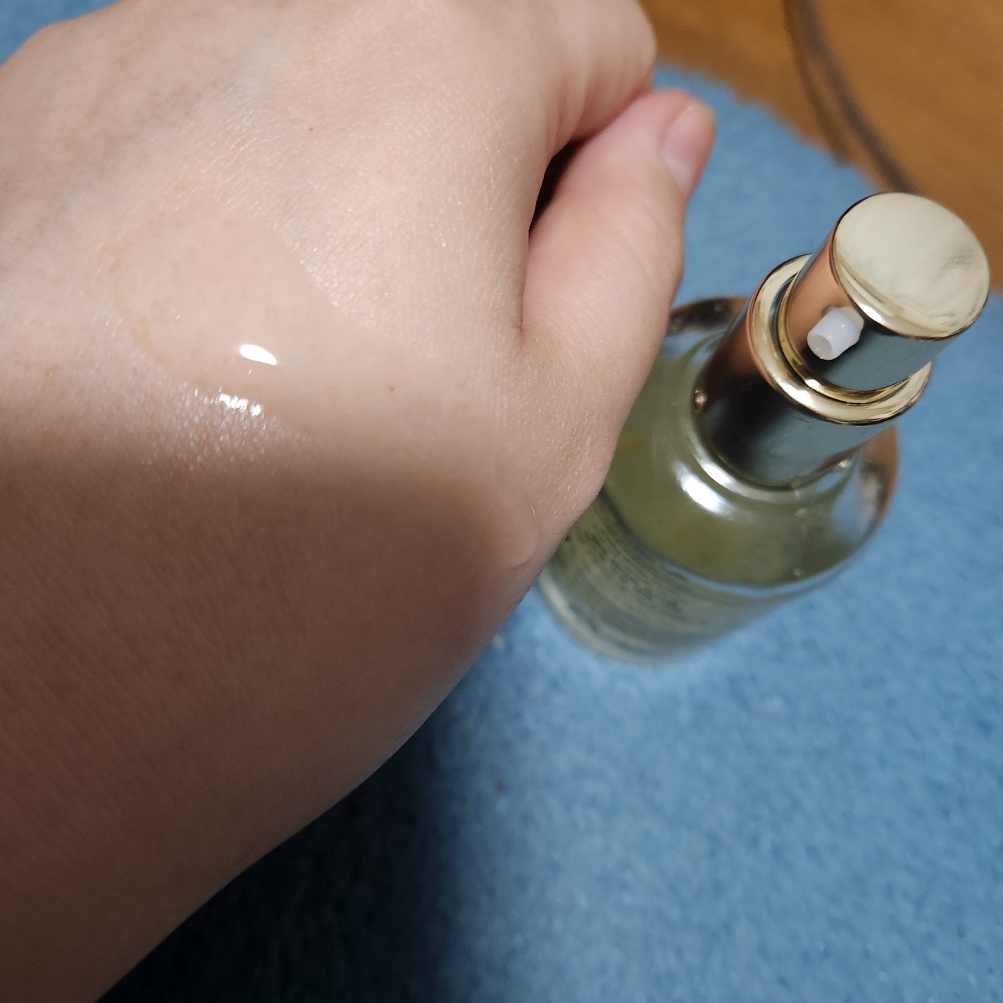 ビタトーニングカプセルセラム/ダルバ/美容液を使ったクチコミ(3枚目)