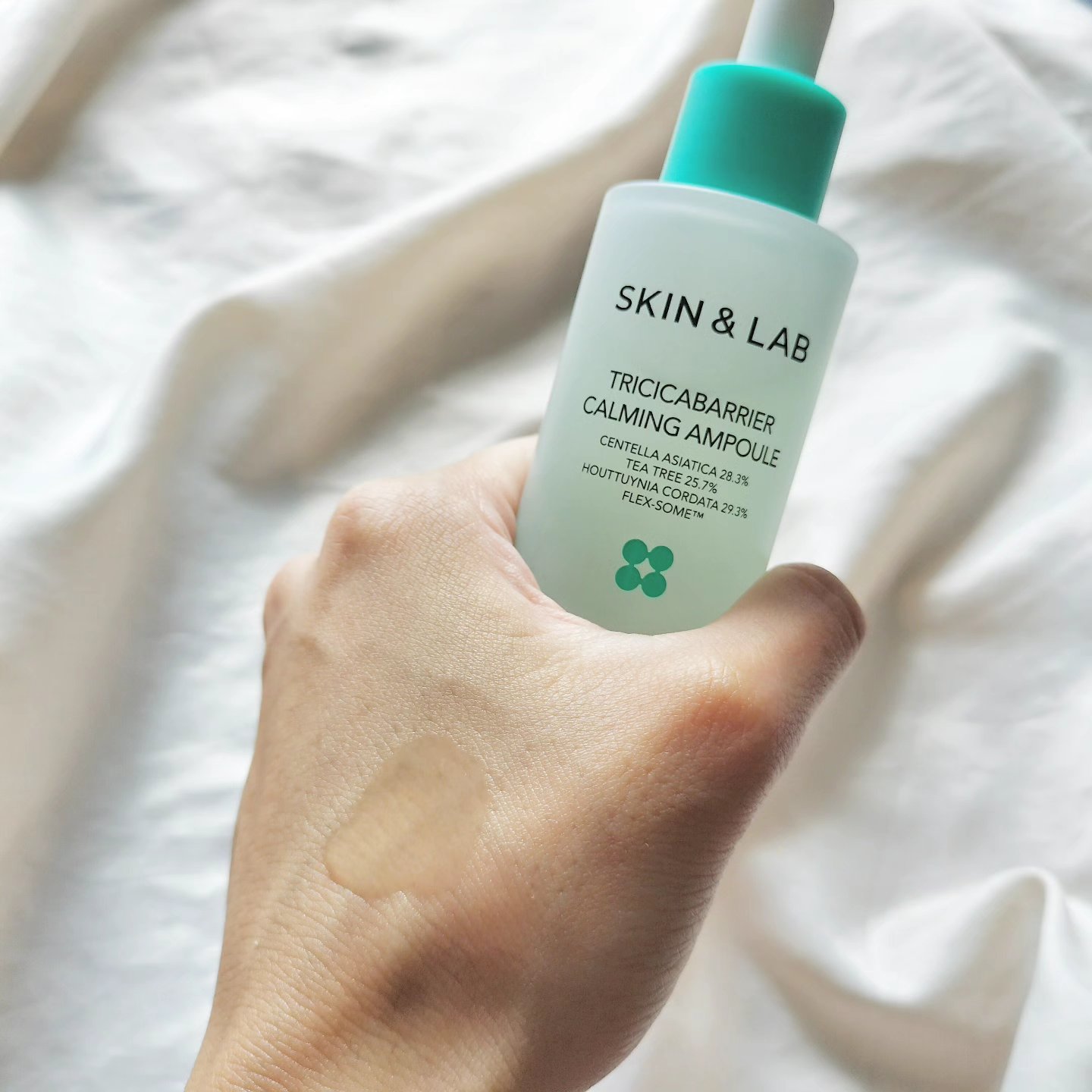 トリシカバリアカーミングアンプル/SKIN&LAB/美容液を使ったクチコミ（3枚目）