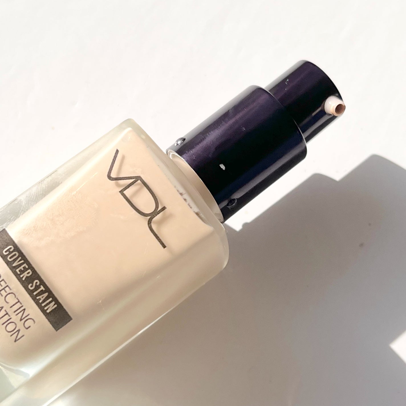 カバーステイン パーフェクティング ファンデーション/VDL/リキッドファンデーションを使ったクチコミ(2枚目)